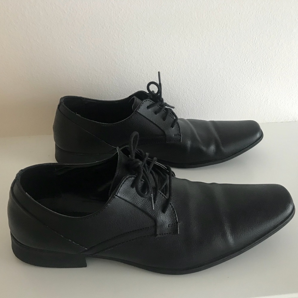 CALVIN KLEIN | Dress Shoe